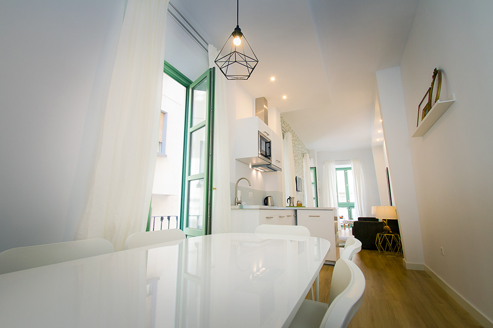 Gestión de apartamentos turísticos en Don Juan, Cathedral.