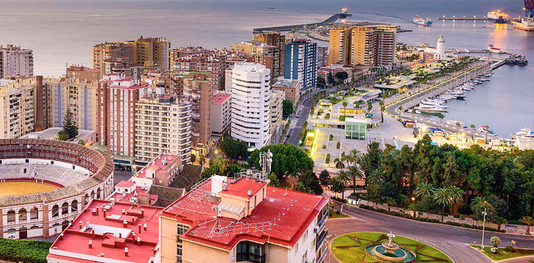 ¿Por qué elegir a Holidays2Malaga para la gestión de alquiler de apartamentos turísticos málaga?